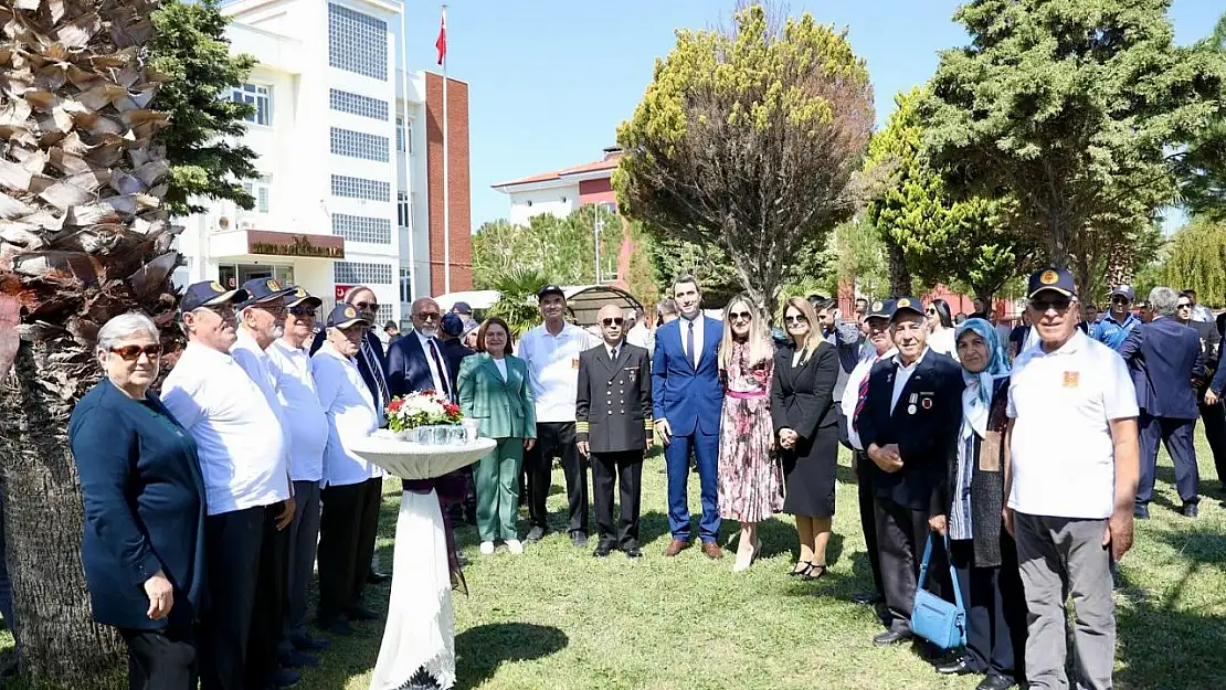 Didim'de ilçe protokolü bayramlaştı