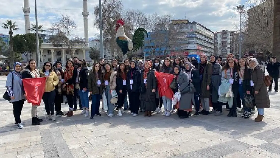 Dokumanın başkenti Buldan gençleri büyüledi