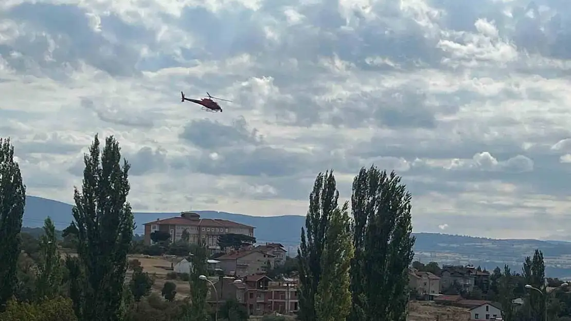 Domaniç'te 'inmeyen helikopter' vatandaşları heyecanlandırdı