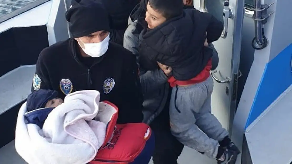 Donmak üzere olan mültecileri deniz polisi kurtardı