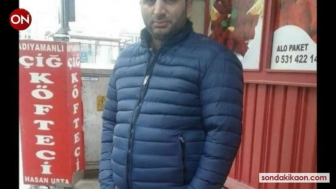 Dövüp parka bıraktıkları 3 çocuk babası kalp krizinden öldü