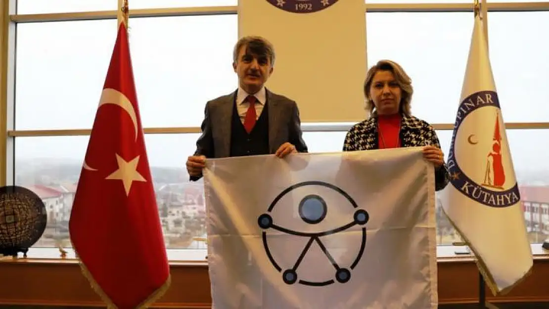 DPÜ'nün erişilebilir binalarına 11 bayrak daha