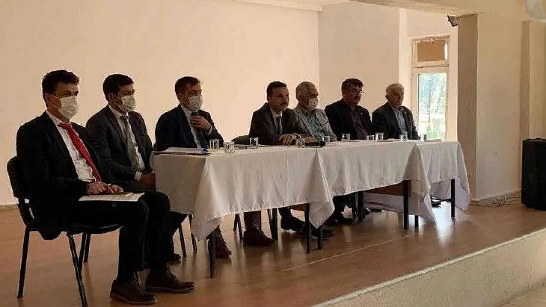 Dumlupınar'da muhtarlar toplantısı