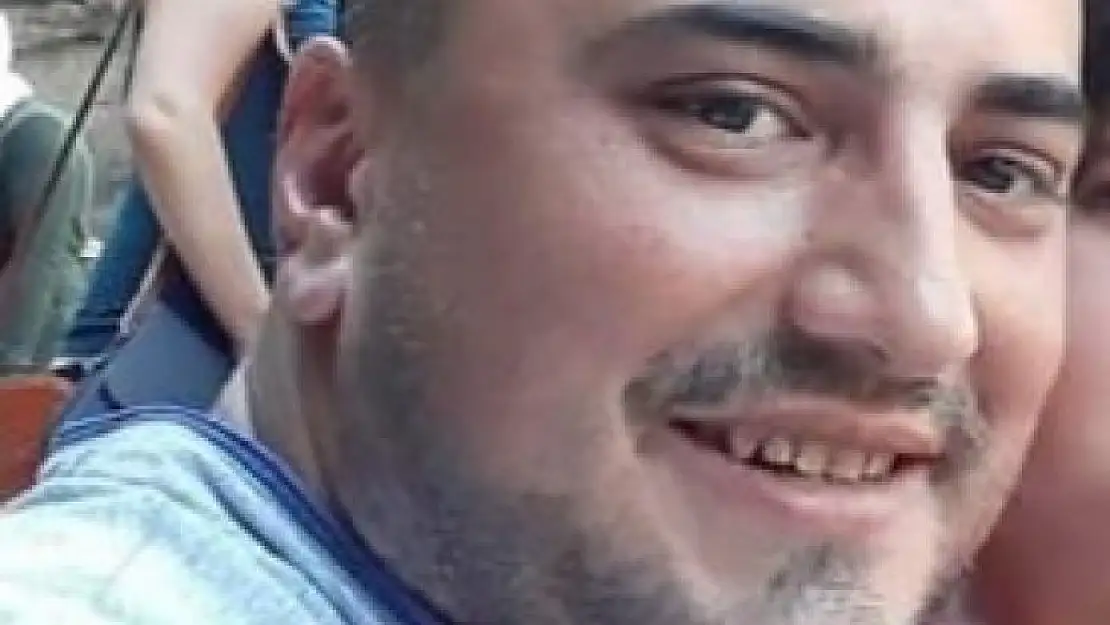 Dur ihtarına uymadı, polise çarpıp kaçtı