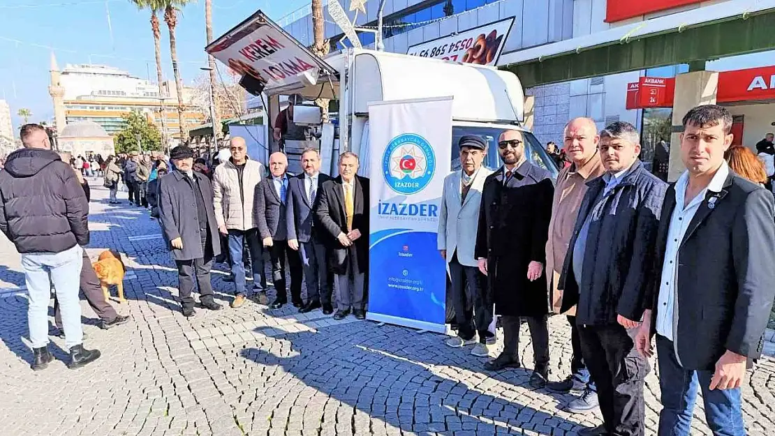 Düşürülen Azerbaycan uçağında hayatını kaybedenler İzmir'de anıldı