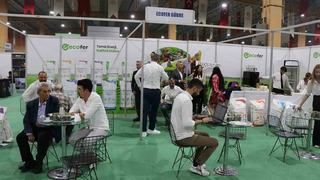 Ecofer Gübre'nin organik ürünleri Ceviz ve Badem Fuarında büyük ilgi gördü