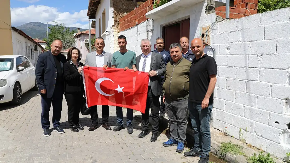 Edremit Belediyesi'nden şehitlere vefa