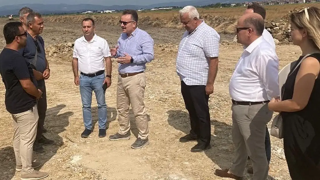 Edremit Tarıma Dayalı İhtisas Organize Sanayi Bölgesinde incelemelerde bulundular