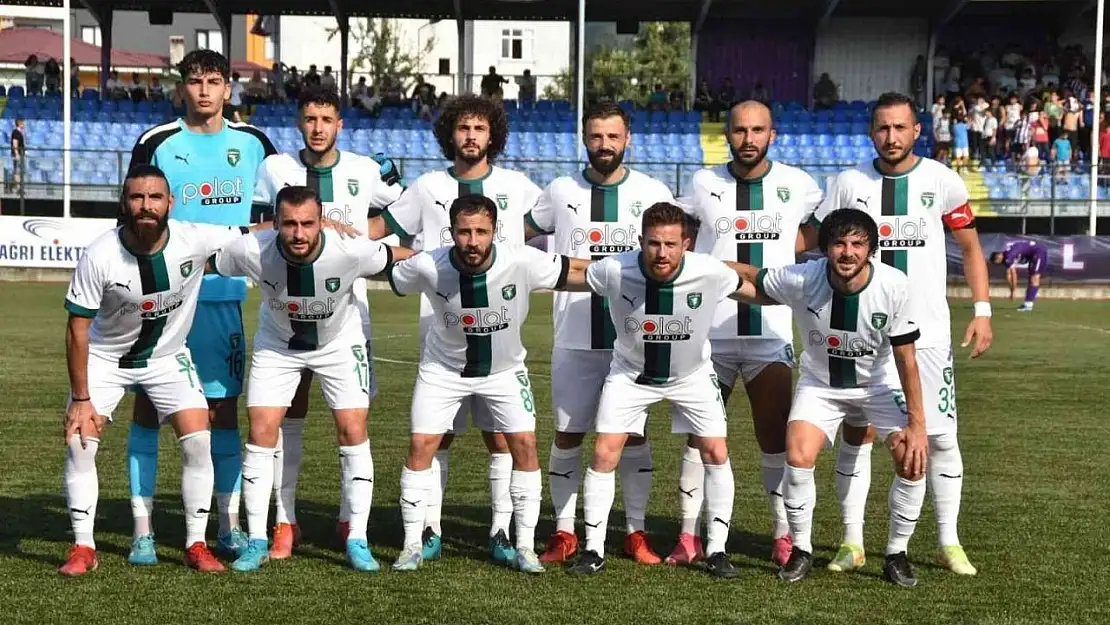 Efeler 09 SFK'nın ilk yarı karnesi