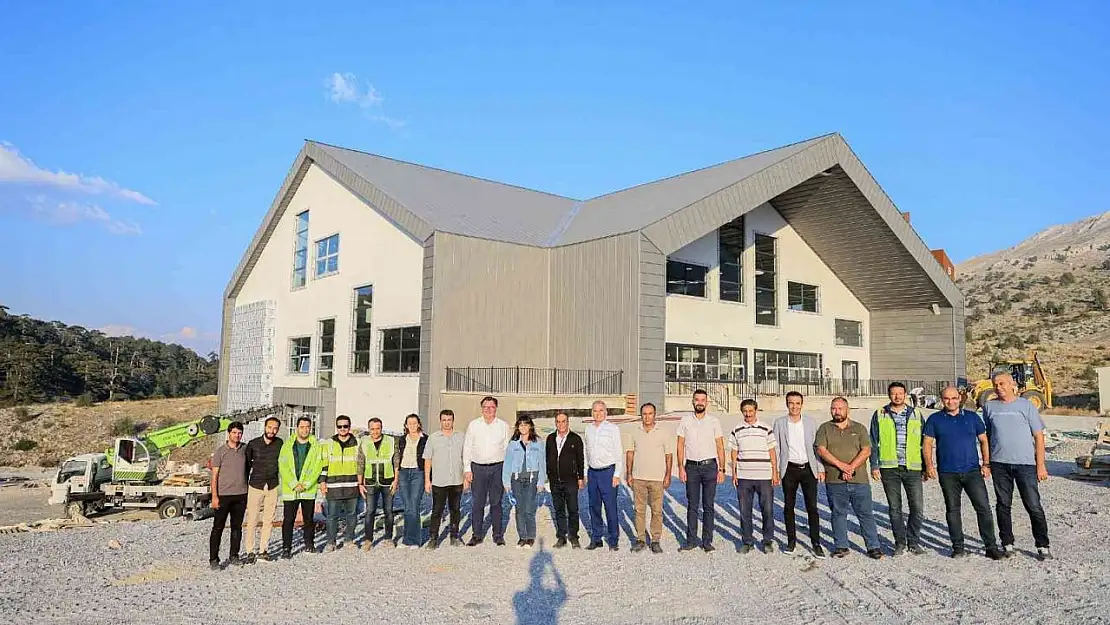 Ege'nin kayak merkezine 5 yıldızlı tesis