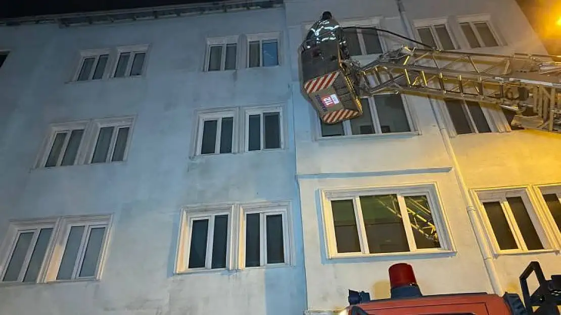 Ekipleri alarma geçiren genç, evinde uyurken bulundu