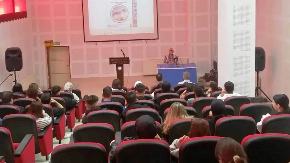 Emet MYO'da 'Moleküllerden İnsan Sağlığına, Tıpta Kimyanın Gizli Gücü' konulu konferans