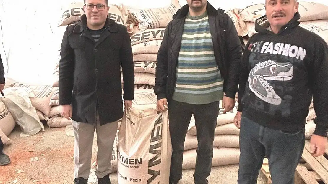 Emet'te doğal afetlerde zarar gören çiftçilere 15 ton arpa tohumu desteği