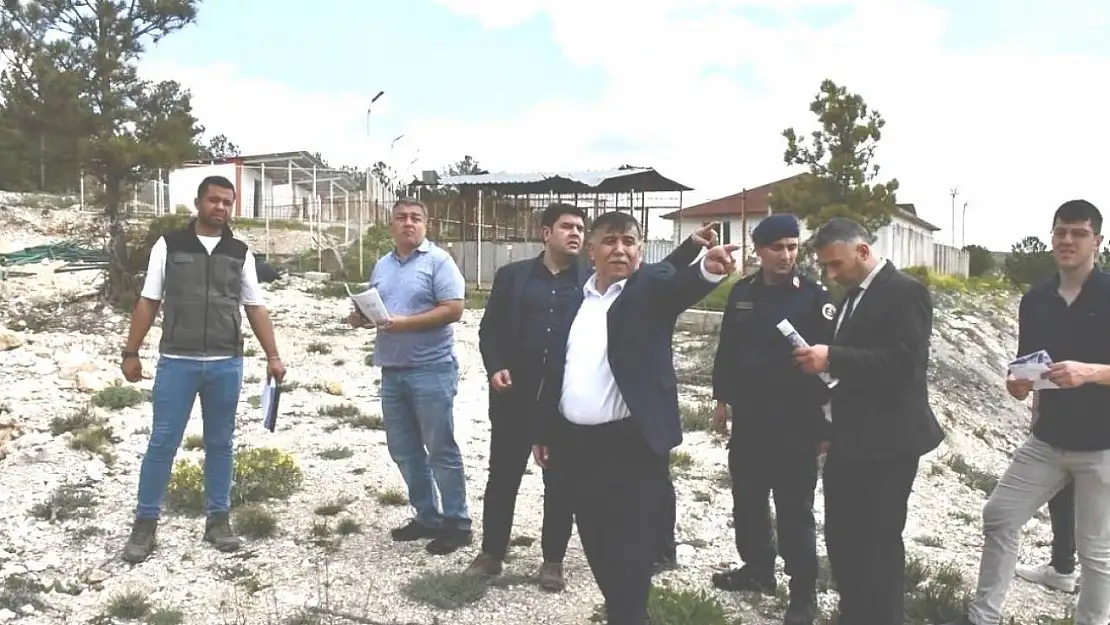Emet'te hayvan barınağı yapım çalışmaları