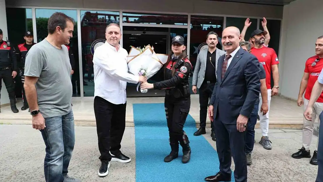 Emniyet Spor Kulübü'nden İl Emniyet Müdürlüğü ziyareti