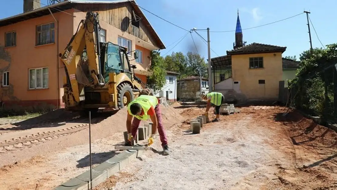 Eskikaraağaç yolları yenileniyor