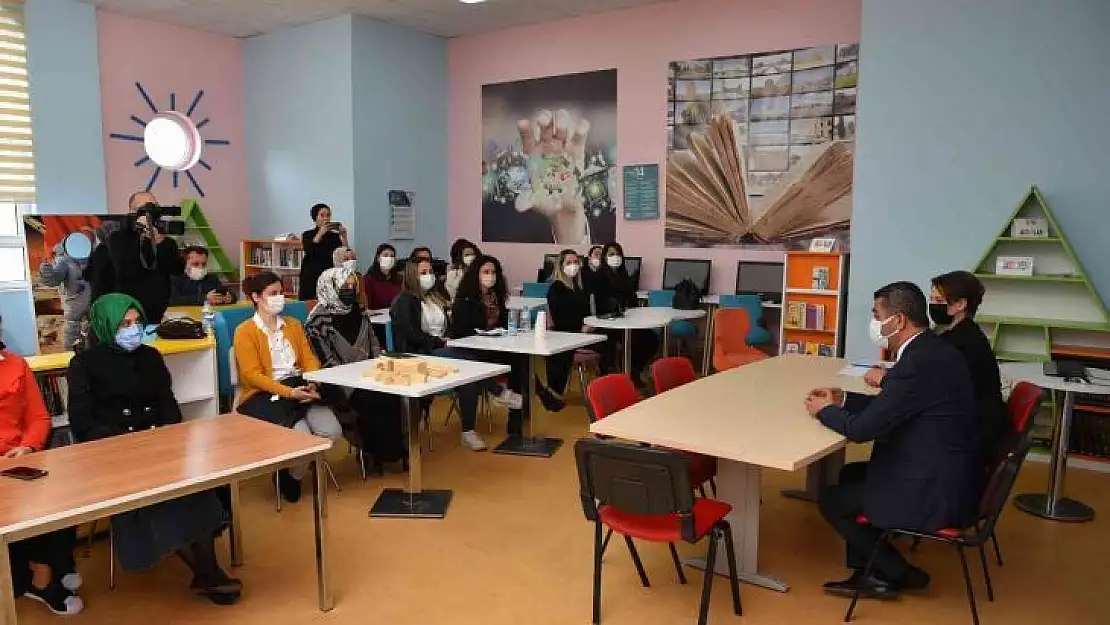 Etkili soru sorma becerileri atölyesi yapıldı