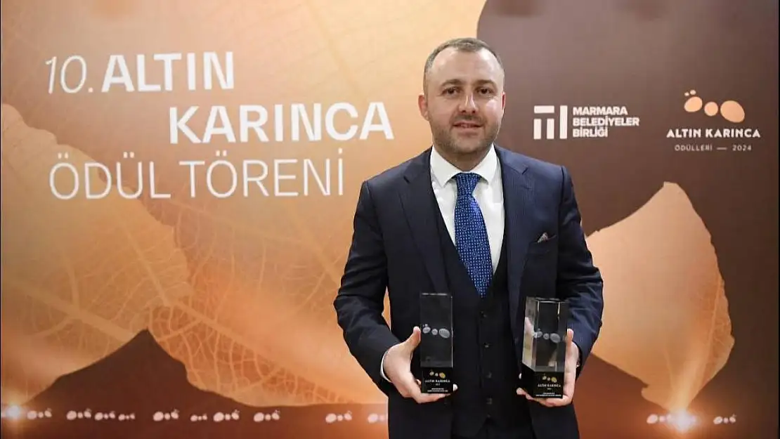 Ezine Belediyesi iki projesiyle Altın Karınca Ödülü aldı