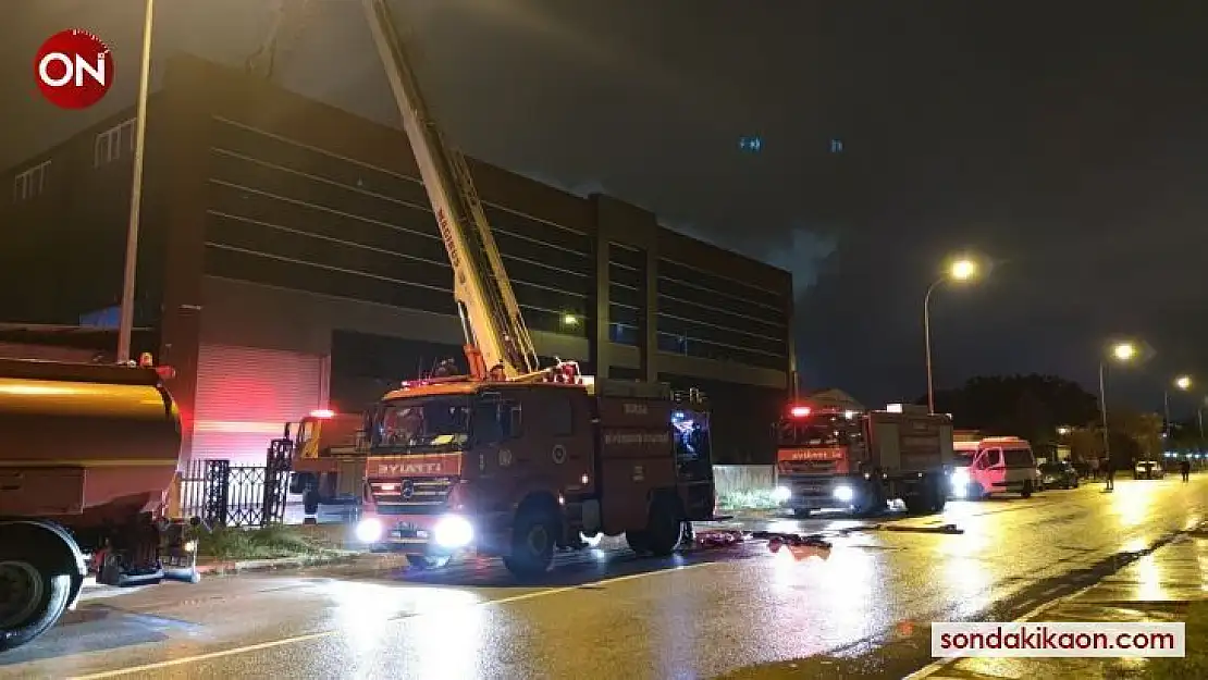 Fabrikadaki yangın akıllı buhar sistemi ile söndürüldü