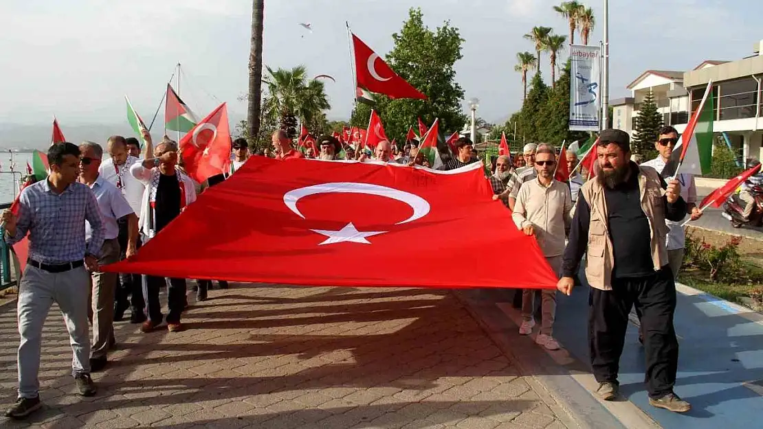 Fethiye'de 'Filistin'e Destek Yürüyüşü ve Mitingi'