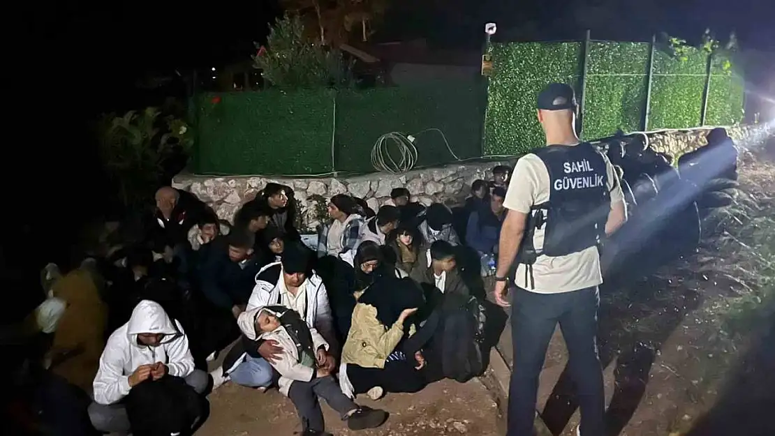 Fethiye'de 17'si çocuk 36 düzensiz göçmen yakalandı