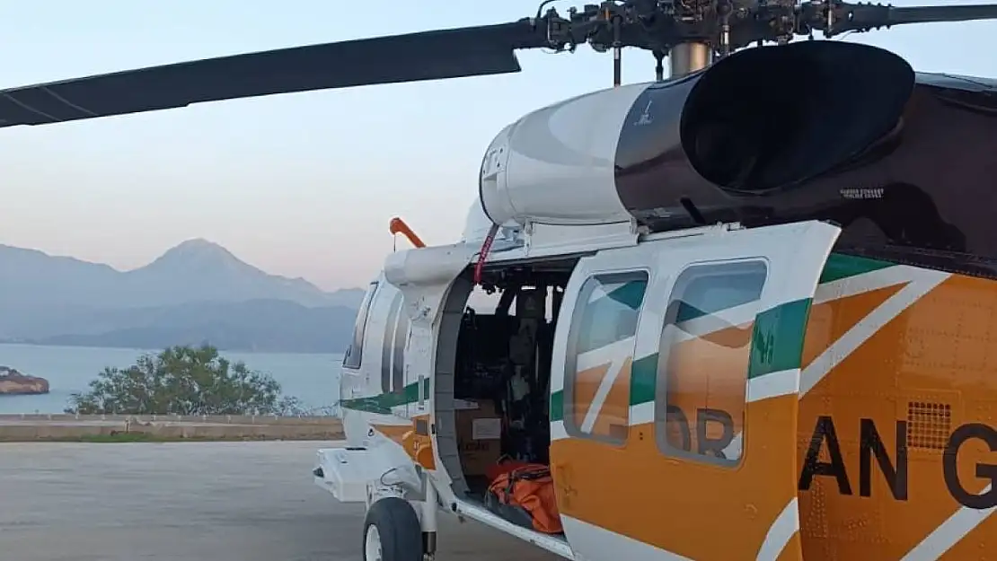 Fethiye'de 2 yangın söndürme helikopteri göreve başladı