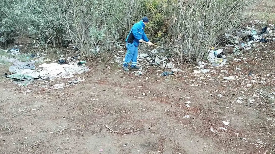 Fethiye'deki Çırpı Mesire Alanı, belediye ekiplerince temizlendi