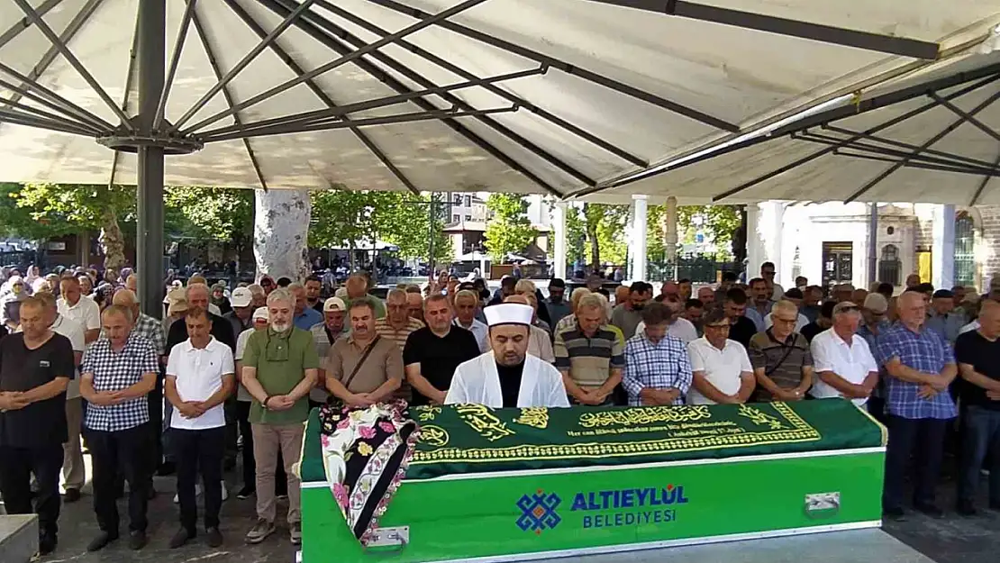 Gazeteci Yazar Ramazan Aydın'ın anne acısı