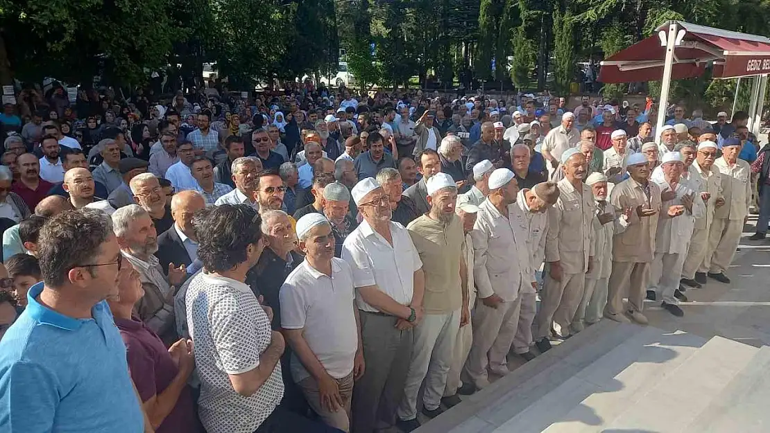 Gediz'de son hacı kafilesi dualarla uğurlandı