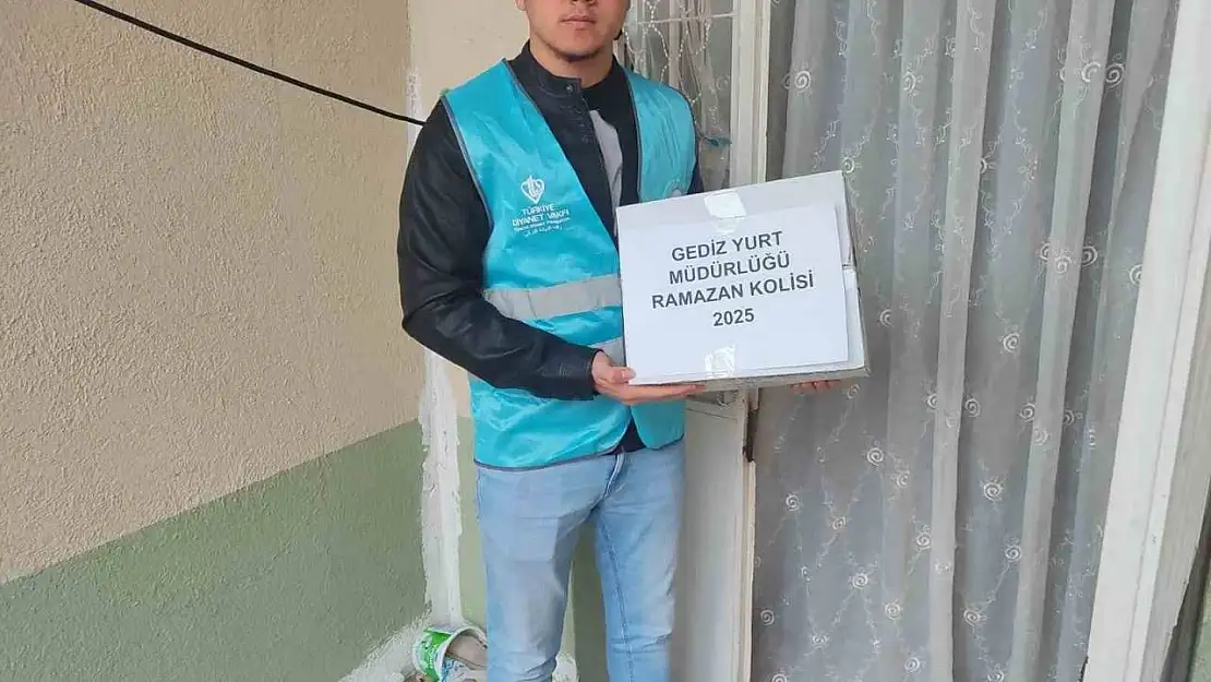 Gediz'de üniversiteli öğrencilerden  örnek davranış