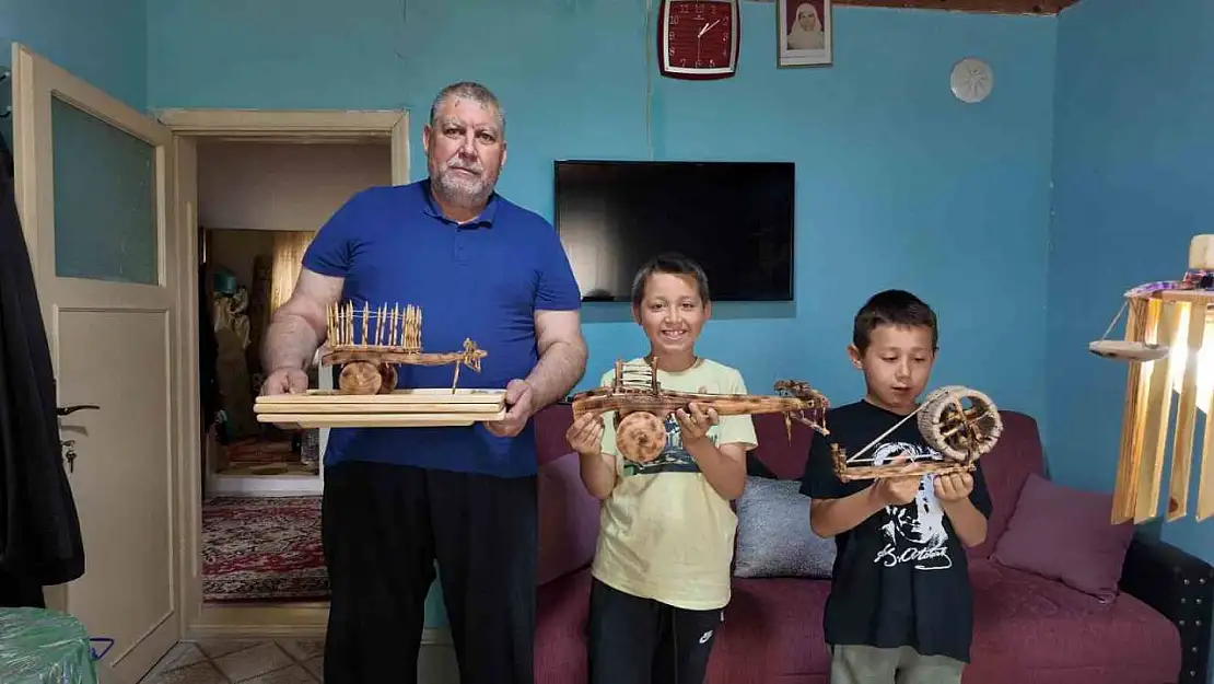 Gedizli usta Yusuf Kartal'ın ahşap tutkusu