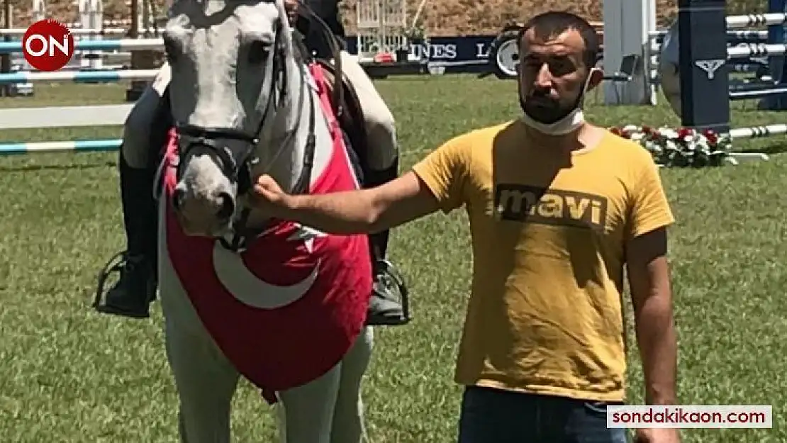 Genç binicinin büyük başarısı