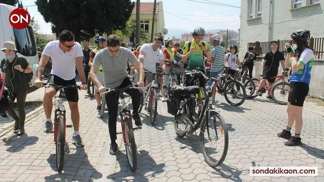 Gençler gelecekleri için pedal çevirdiler