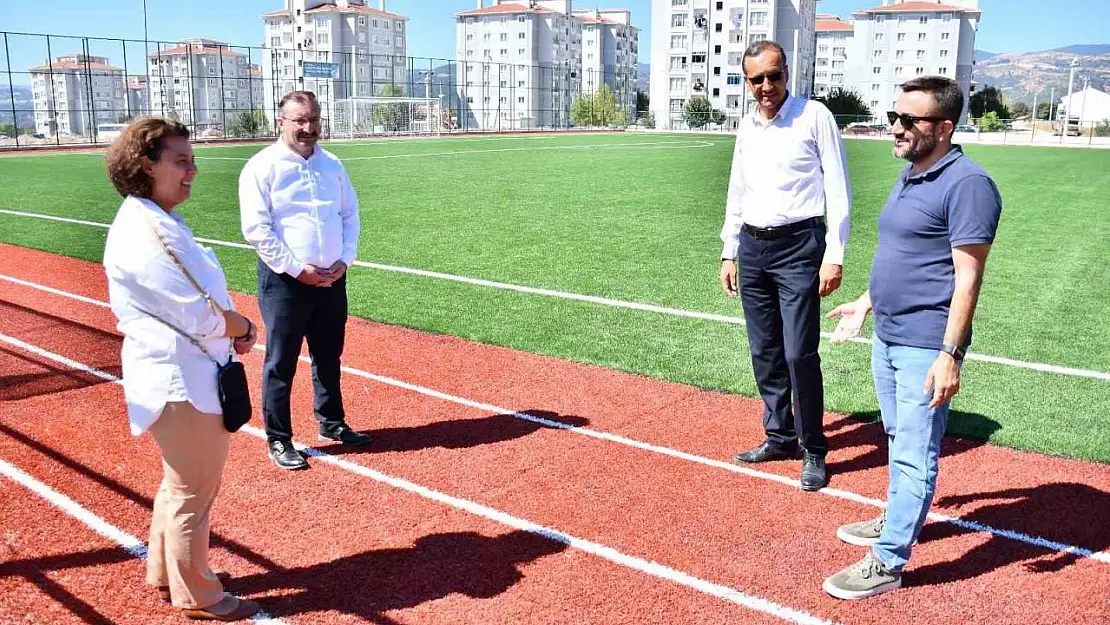 Gençlik ve Spor İl Müdürlüğü Emet'teki spor tesislerinde incelemelerde bulundu