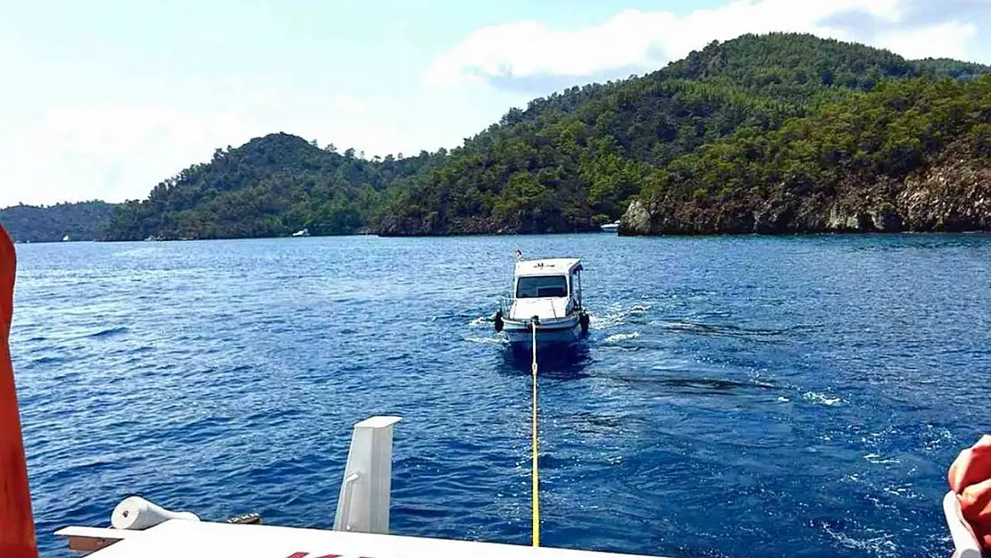 Göcek'te arıza yapan ve sürüklenen tekne KIYEM ekiplerince kurtarıldı