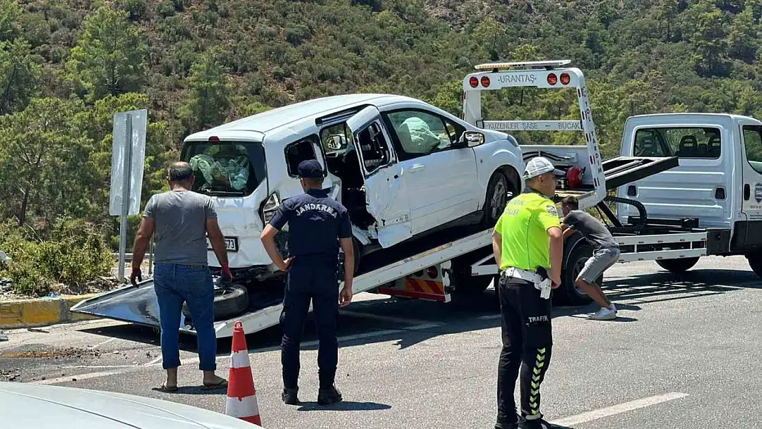 Göcek'te feci kaza 1 ölü, 10 yaralı