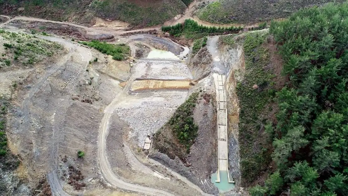 Gödence Göleti'nde kış şartlarına rağmen çalışmalar sürüyor