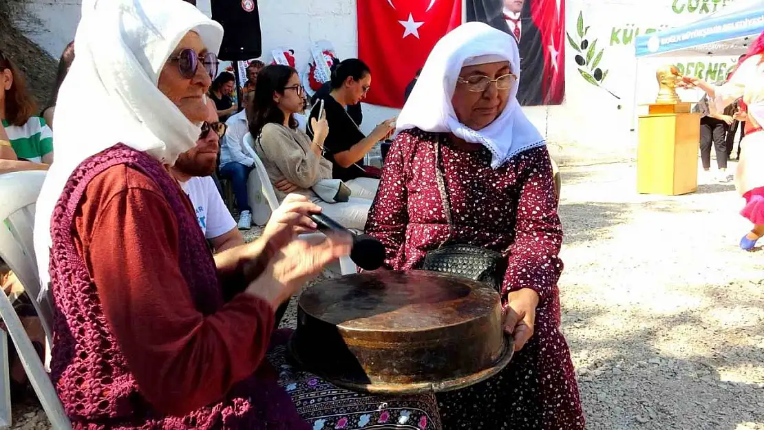 Göktepe'nin kadınları hamur leğenleriyle kültürlerine ritim katıyor