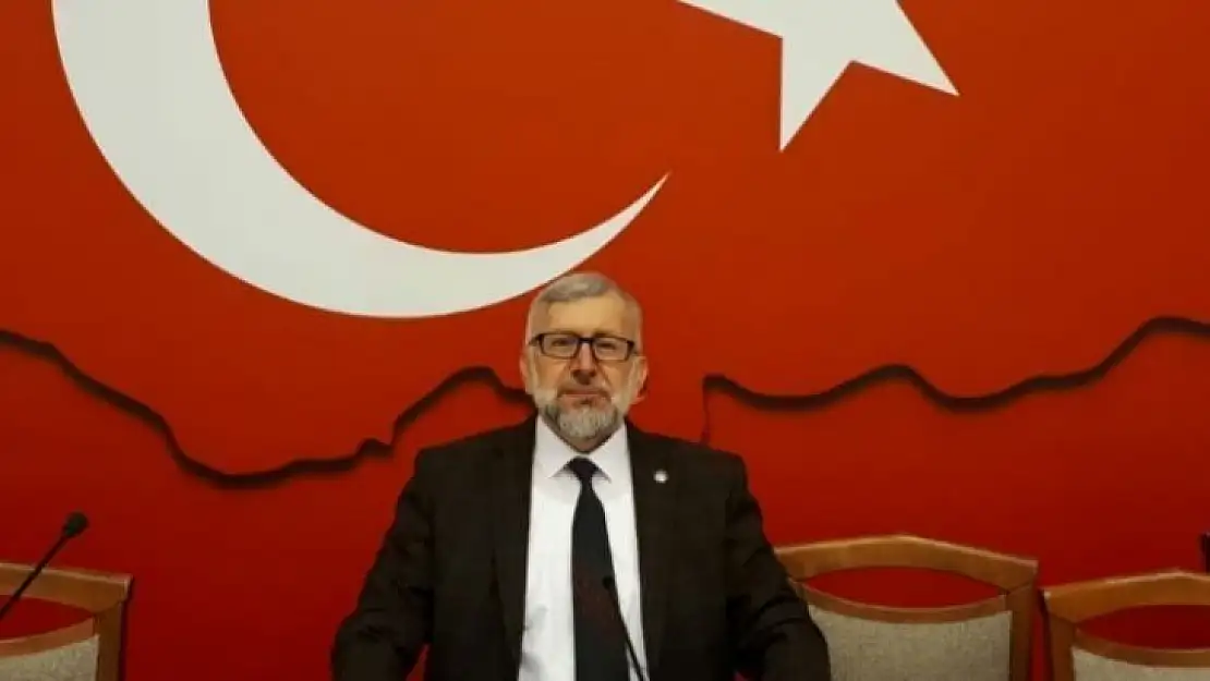 Göleç: 'Diyanet çok mühim bir görev îfâ ediyor'