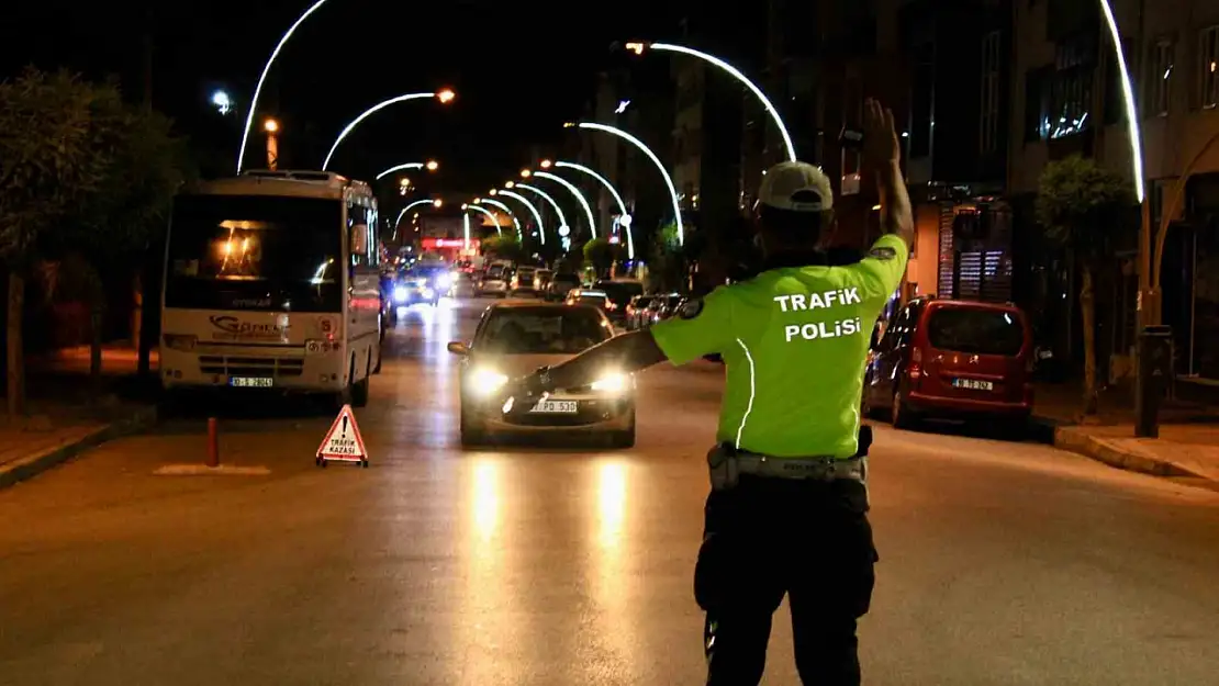 Gönen'de huzur uygulaması: 123 araca ceza kesildi