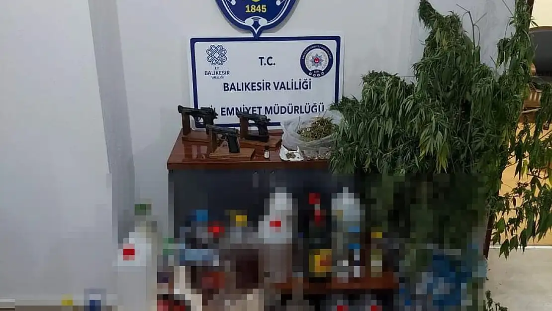 Gönen'de kaçak alkol ve uyuşturucu operasyonu: 5 gözlatı