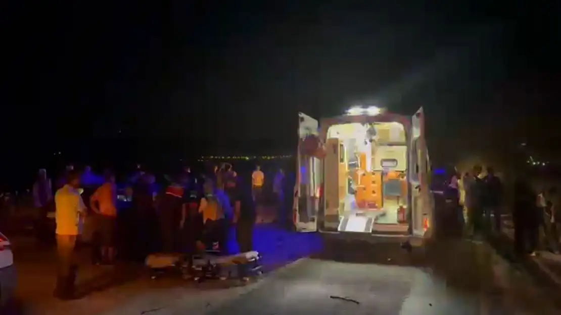 Gönen-Sarıköy yolundaki kazada 2 kişi hayatını kaybetti, 7 kişi yaralandı
