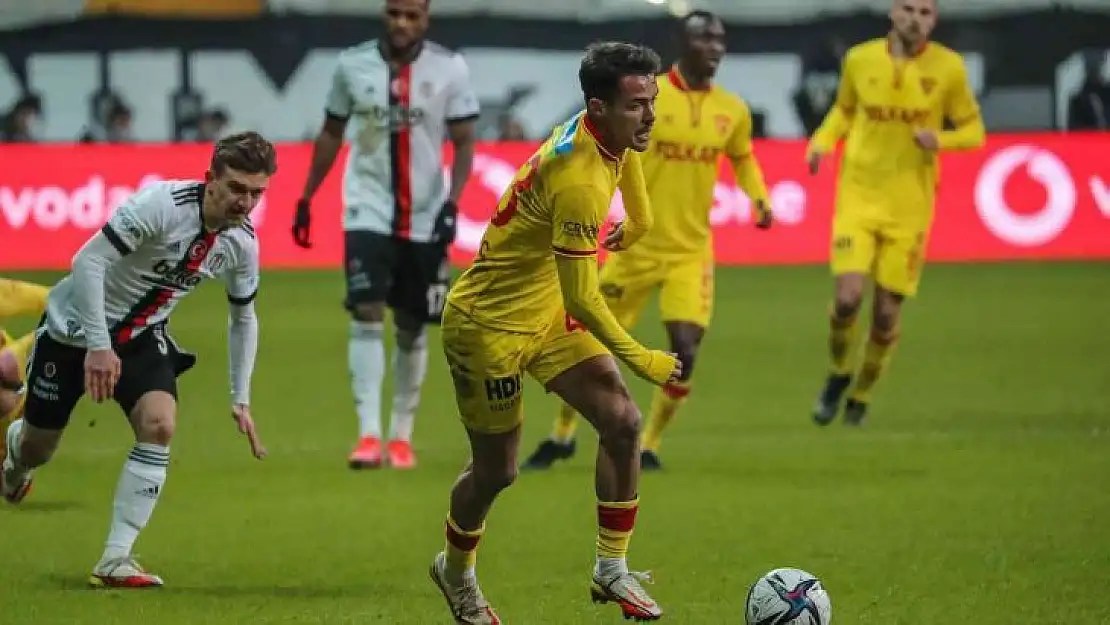 Göztepe, deplasmanda golü atıyor galibiyeti alamıyor