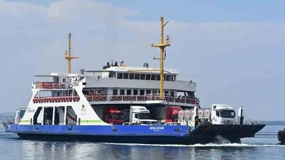 Güney Marmara Feribot Seferleri olumsuz hava şartları nedeniyle iptal edildi