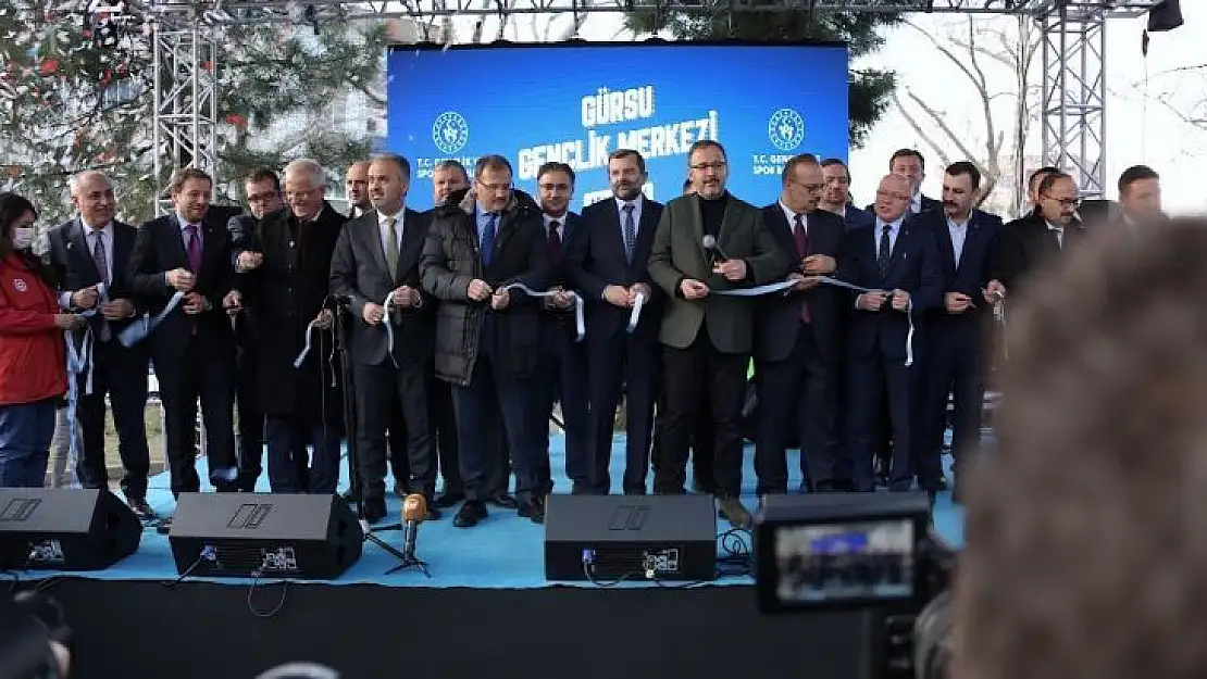 Gürsu Gençlik Merkezi'ne coşkulu açılış