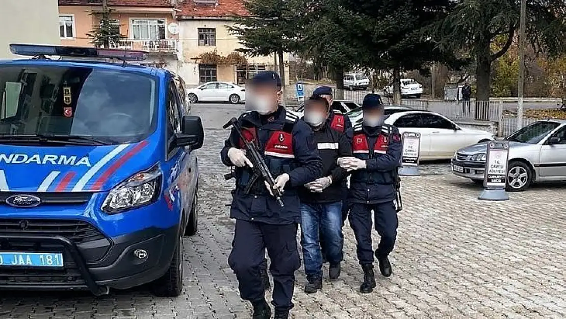 Güvenlik kamerasını hesaba katmayan hırsız yakayı ele verdi