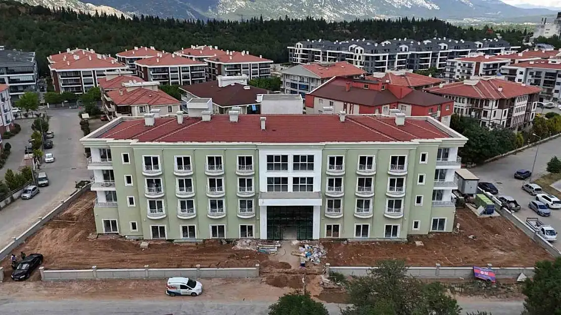 Hasan Özcan Yaşam Evi'nde çalışmalar devam ediyor