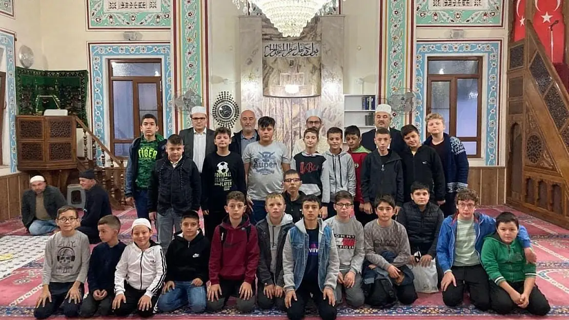 Havranlılar sabah namazında Kubbeli Cami de buluştu