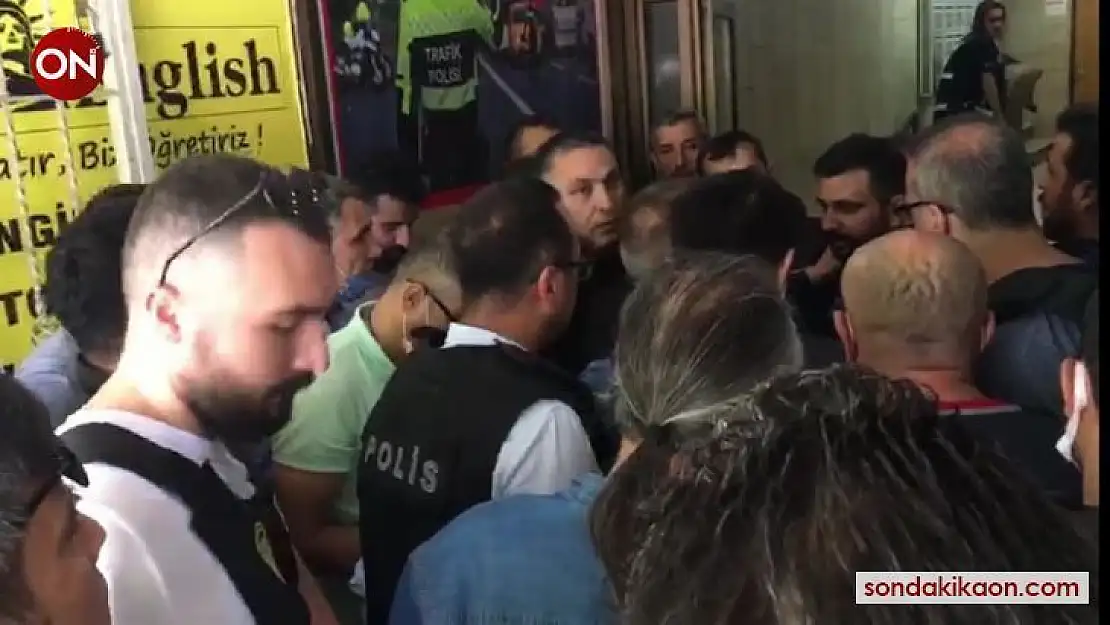 HDP saldırganı ile polisin ilk diyaloğu: 'Kimseyi vurmadım, bir kişiye ateş ettim'