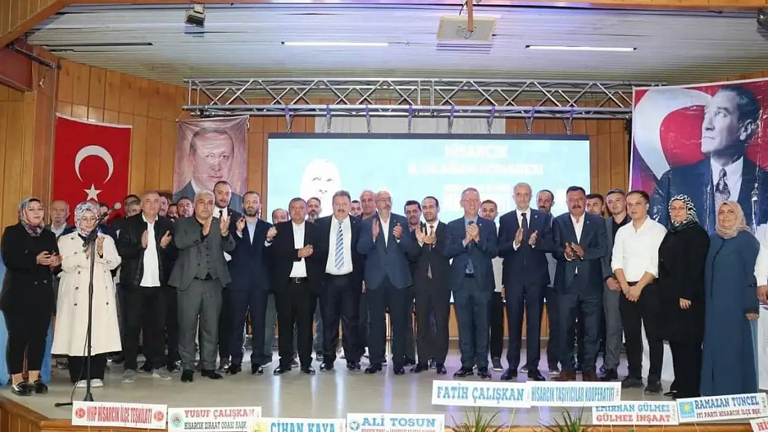 Hisarcık AK Parti'de Abdullah Akbulut güven tazeledi